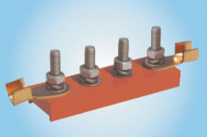 動(dòng)力輸入HFG-DS將電源引入到滑線(xiàn)系統(tǒng)上 動(dòng)力輸入HFG-DS將電源引入到滑線(xiàn)系統(tǒng)上